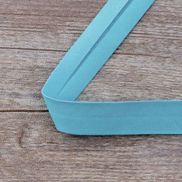 Косая бейка хлопок/полиэстер 20 мм, 25 м, цвет 131, светло-бирюзовый. Арт 6120-20мм-131           