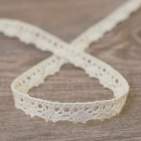 Кружево хлопковое на картонной катушке, цвет кремовый. Арт VL10.035C