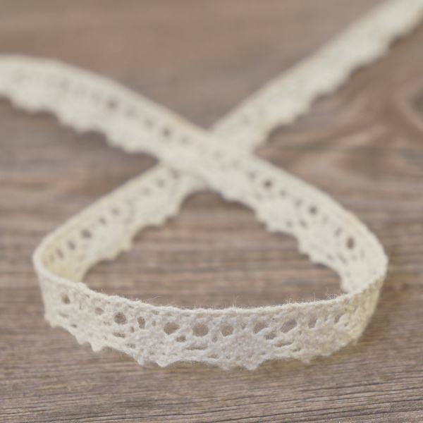 Кружево хлопковое на картонной катушке, цвет кремовый. Арт VL10.035C