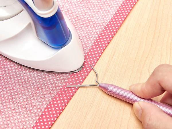 Приспособление - помощник для шитья и рукоделия. Арт 271.D