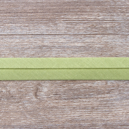 Косая бейка хлопок/полиэстер 20 мм, 25 м, цвет 123, светло-оливковый. Арт 6120-20мм-123           