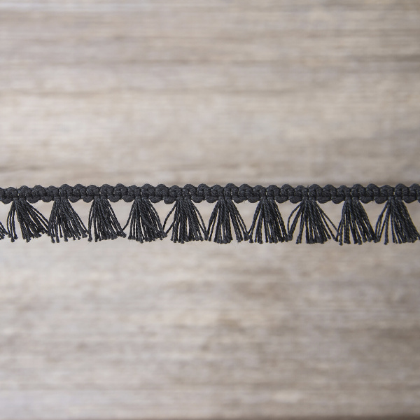Тесьма декоративная, 16 мм, с бахромой, цвет черный. Арт 2204/14