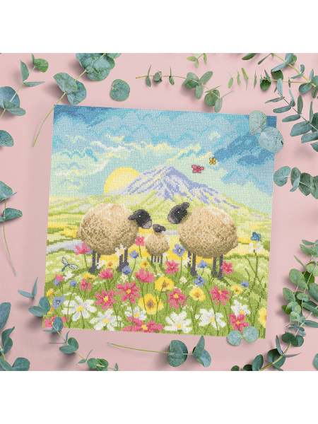 Набор для вышивания "Butterflies And Babies". Арт XLP10