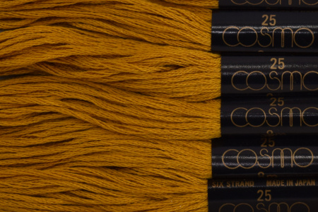 Мулине COSMO однотонный цвет  704       . Арт 25-6/704       