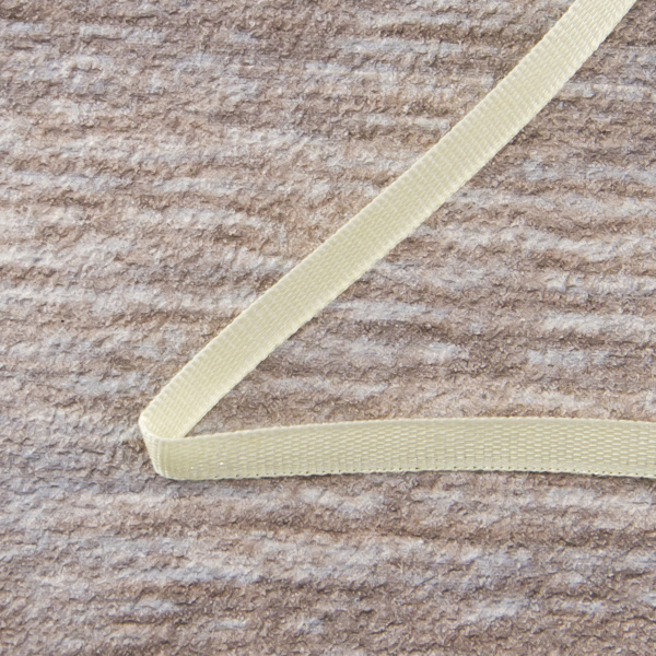 Лента для вышивания SAFISA на блистере, 4 мм, 5 м, цвет 10, нежно-желтый. Арт P111-4мм-10             