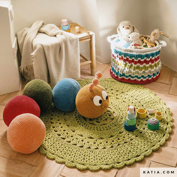 Журнал с моделями по пряже Katia SS HOME 4. Арт 6288