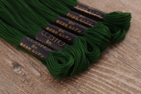 Мулине COSMO однотонный цвет  121       . Арт 25-6/121       