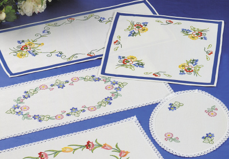 Набор для изготовления скатерти, салфетки. Арт 60-3610R                