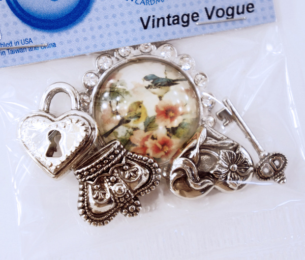 Набор пуговиц и/или декоративных элементов "Винтажная мода". Арт 10068