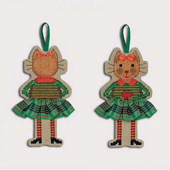 Набор для вышивания:"Cat in skottish tartan Skirt green" (Кошка в клетчатой юбке зеленого цвета). Арт 2637