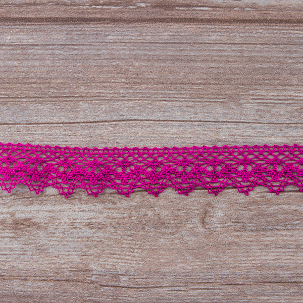Мерсеризованное хлопковое кружево, 25 мм, цвет цикламеновый. Арт 3207/25                 