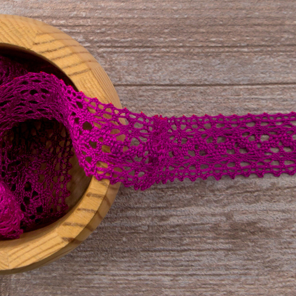 Мерсеризованное хлопковое кружево, 20 мм, цвет цикламеновый. Арт 3037/25                 