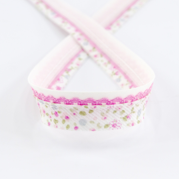 Косая бейка с фестонным краем, 18 мм, цвет бело-розовый. Арт 243986/1