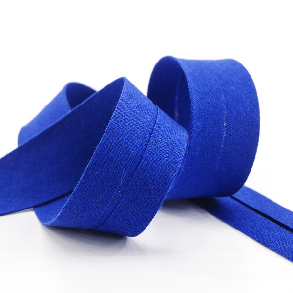 Косая бейка хлопок/полиэстер 20 мм, 25 м, цвет 13, синий. Арт 6120-20мм-13            