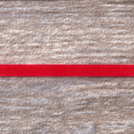 Лента для вышивания SAFISA на блистере, 4 мм, 5 м, цвет 14, красный. Арт P111-4мм-14             