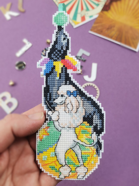 Набор для вышивания на пластиковой канве "Циркачи". Арт 23.001.12