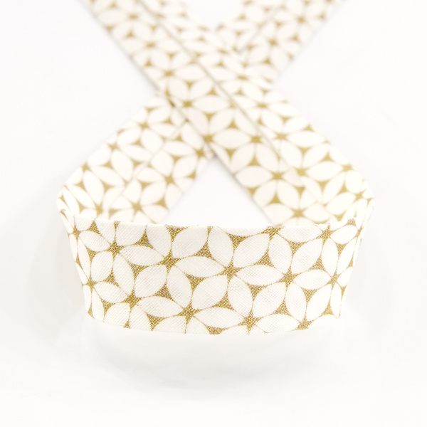 Косая бейка с рисунком SAFISA, арт.6630, 20 мм, 20 м, цвет 01. Арт 6630-20мм-01