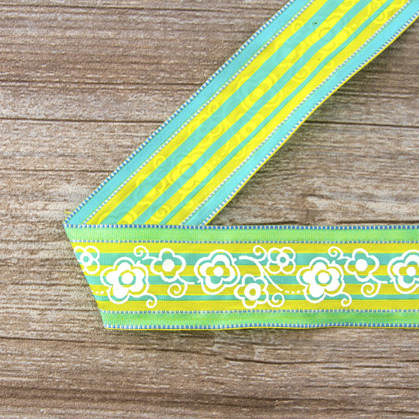 Лента с рисунком SAFISA, 38 мм, цвет зеленый/желтый. Арт 25239-38-02