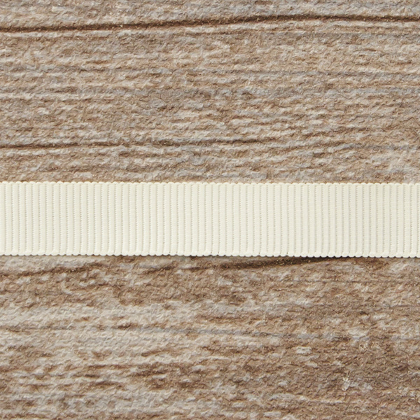 Лента репсовая SAFISA, 10 мм, 25 м, цвет 03 молочный. Арт 350-10мм-03