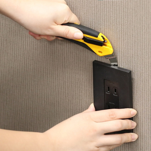 Нож сверхпрочный Olfa c многофункциональным выступом. Арт L8-AL