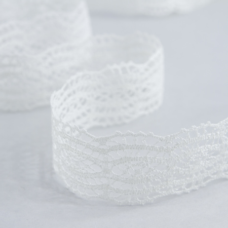 Мерсеризованное хлопковое кружево, 33 мм, цвет белый. Арт 2205/01