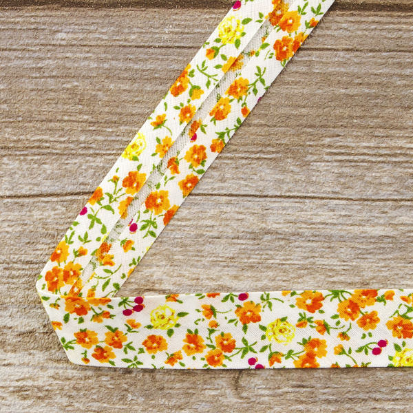 Косая бейка с рисунком SAFISA, арт.6452, 20 мм, 20 м, цвет 04. Арт 6452-20мм-04