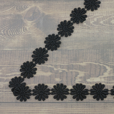 Кружево гипюр, 28 мм, цвет черный, 100% полиэстер, 3,5 м. Арт G-4988.13