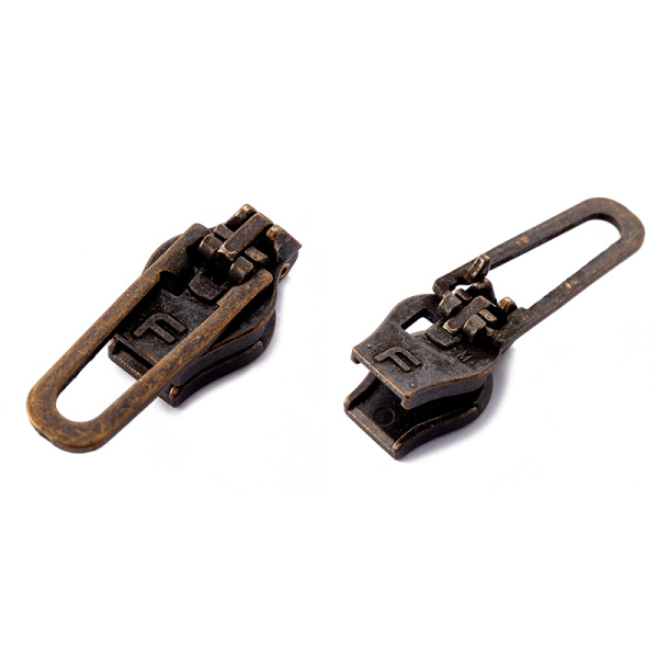 Сменный бегунок для металлических молний. Арт 167.02.BR