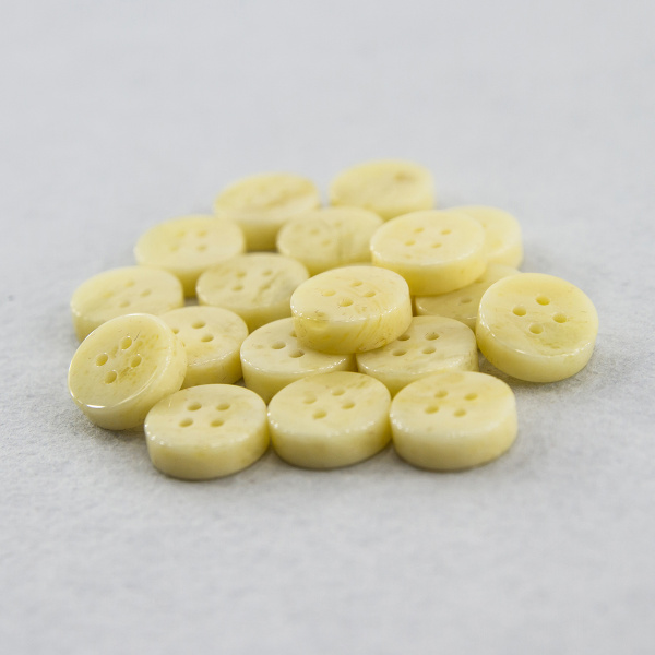 Пуговицы из натурального Янтаря. Арт Amber-16-3