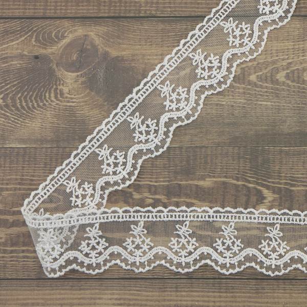 Кружево-вышивка на тюле, 23 мм, цвет белый, 100% полиэстер, 4,5 м. Арт T-3011.212