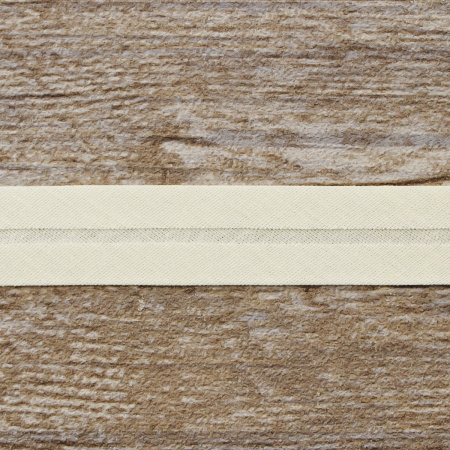 Косая бейка хлопок/полиэстер 20 мм, 25 м, цвет 12, слоновая кость. Арт 6120-20мм-12            