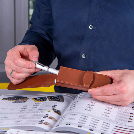 Футляр кожаный "Leather Case Classic" для двух ручек, цвет коричневый. Арт 41049