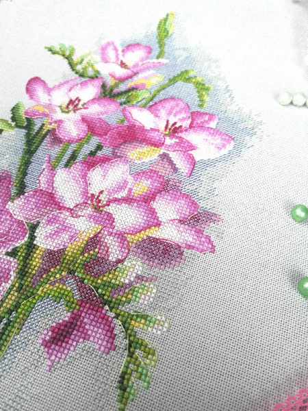 Набор для вышивания  "Фрезии". Арт 04.004.15