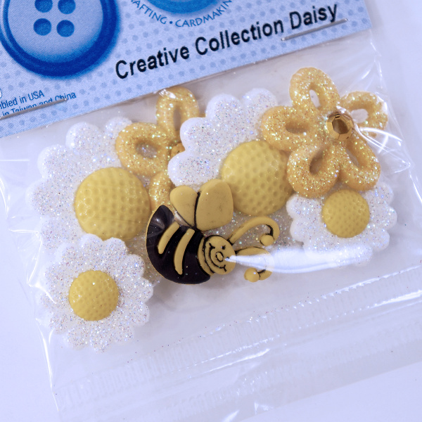 Набор пуговиц и/или декоративных элементов "Дэйзи". Арт 166