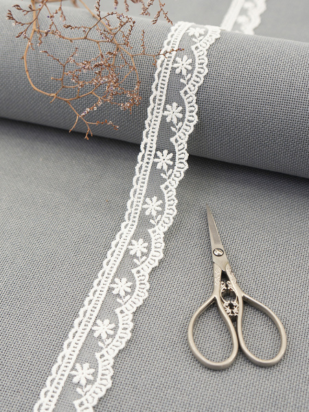 Кружево-вышивка на тюле, 30 мм, цвет молочный, 100% полиэстер, 4,5 м. Арт T-3003.112