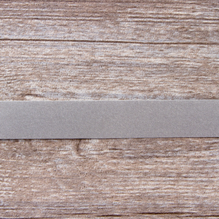 Косая бейка атласная 20 мм, 25 м, цвет 103, темно-серый. Арт 6260-20мм-103