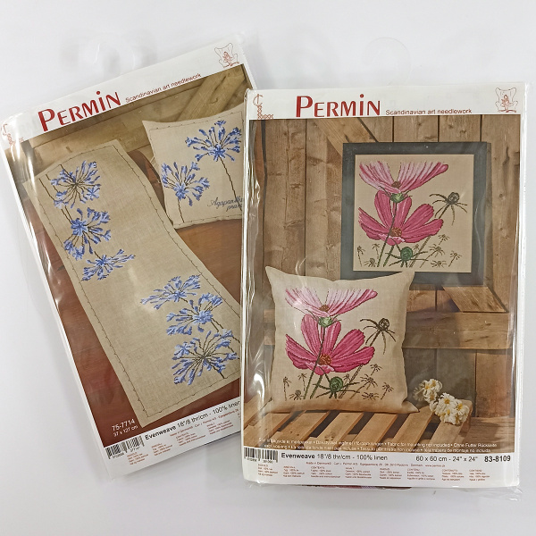 Набор для вышивания подушки "Маргаритки". Арт 83-8109