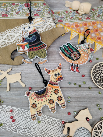 Набор для вышивания на пластиковой канве "Народные игрушки"". Арт 23.001.16