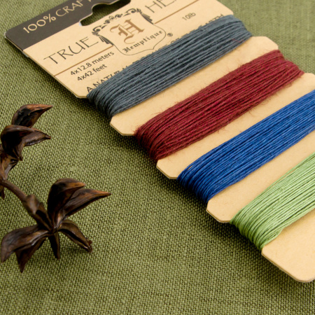 Шнуры на блистере HEMPTIQUE #10 - 0,5 мм, 4 цвета по 12,8 м. Арт HC10EP                  