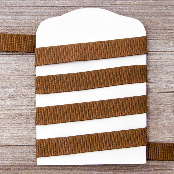 Тесьма киперная хлопковая на блистере SAFISA, 14 мм, 2,5 м , цвет 17, темно-коричневый. Арт P00260C-14мм-17         