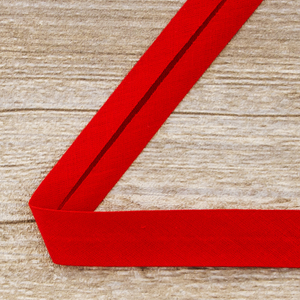 Косая бейка хлопок/полиэстер 20 мм, 25 м, цвет 14, красный. Арт 6120-20мм-14            