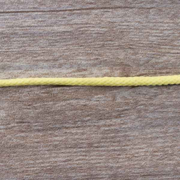 Шнур плетеный SPIRAL ( SAFISA), 4 мм, 25 м, цвет желтый светлый. Арт 25281-4-09