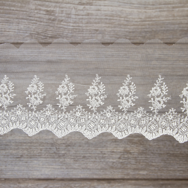 Вышивка на тюле, 91 мм, цвет белый. Арт I661/01