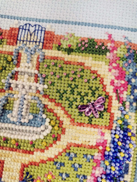 Набор для вышивания  "Сад  с  павлинами". Арт 13.003.68