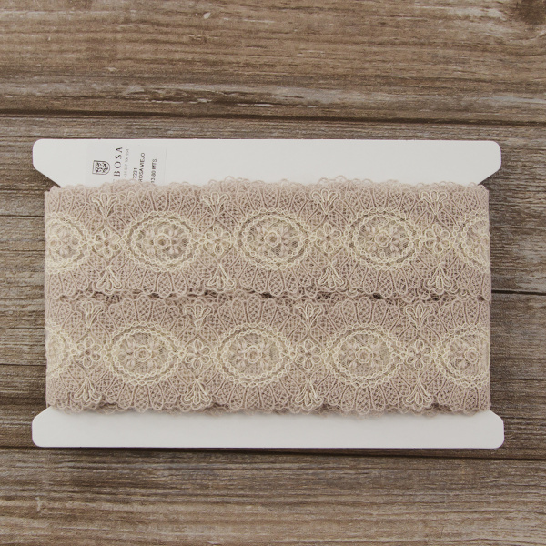 Кружево-вышивка на тюле, 35 мм. Арт 42231/F3