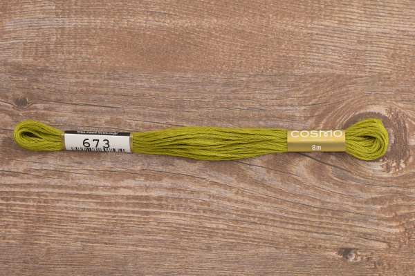 Мулине COSMO однотонный цвет  673   . Арт 25-6/673