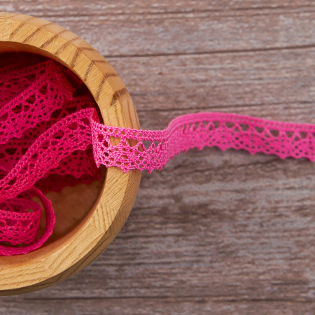 Мерсеризованное хлопковое кружево, 12 мм, цвет ярко-розовый. Арт 3267/3L                 