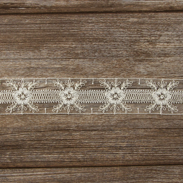 Вышивка на тюле, 40 мм, цвет белый. Арт I662/00