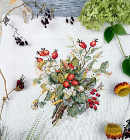 Набор для вышивания "Осенние ягоды". Арт 04.009.12