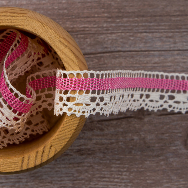 Мерсеризованное хлопковое кружево, 22 мм, цвет сливочный с розовым. Арт 1745/F0